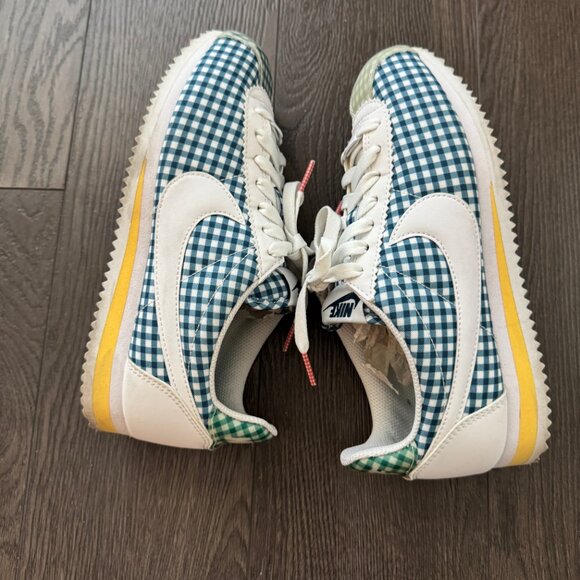 Nike Classic Gingham Cortez Sneakers Size 7 Women’s Preowned Runs Small - Picture 6 of 11